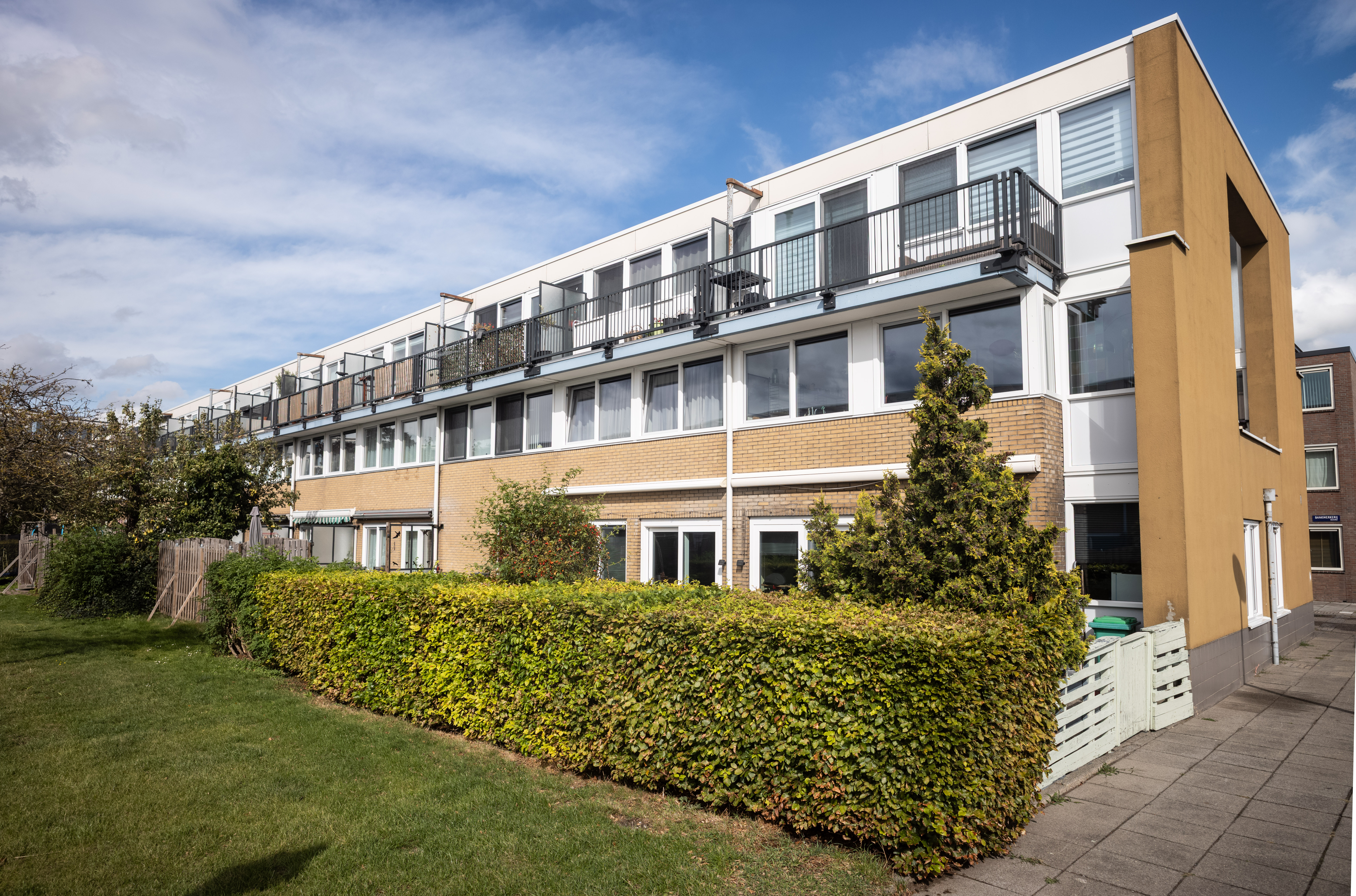 Aantal woningen van de gemengde VvE Buitendok in Amsterdam Noord.